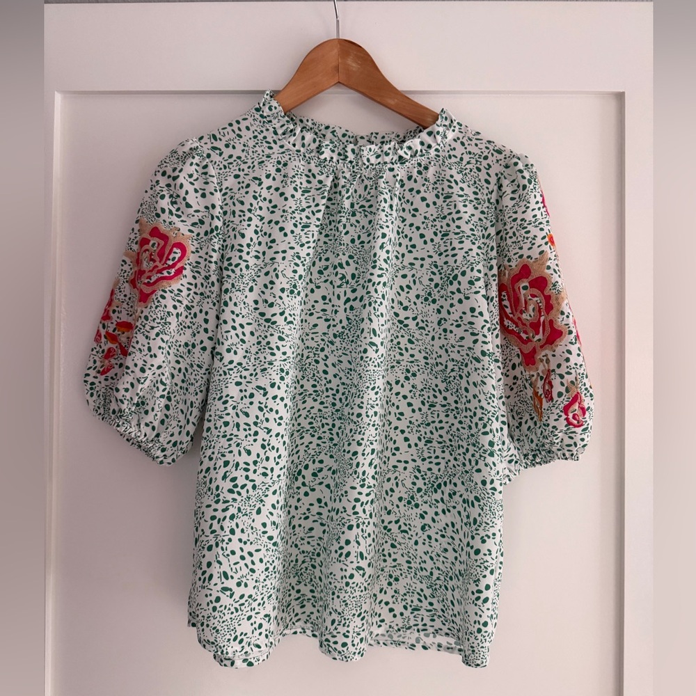 Embroidered Floral Print Women's Top